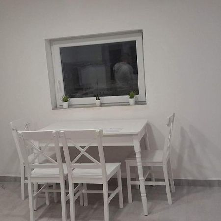Апартаменты Horvath Apartman Кестхей Экстерьер фото
