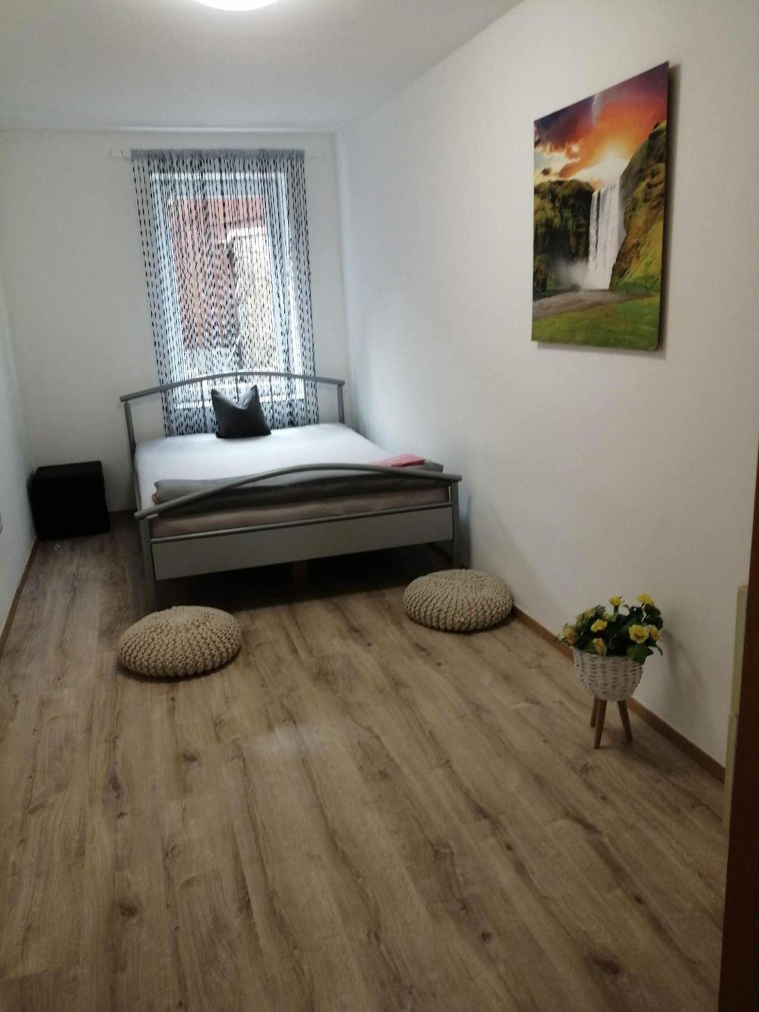 Апартаменты Horvath Apartman Кестхей Номер фото